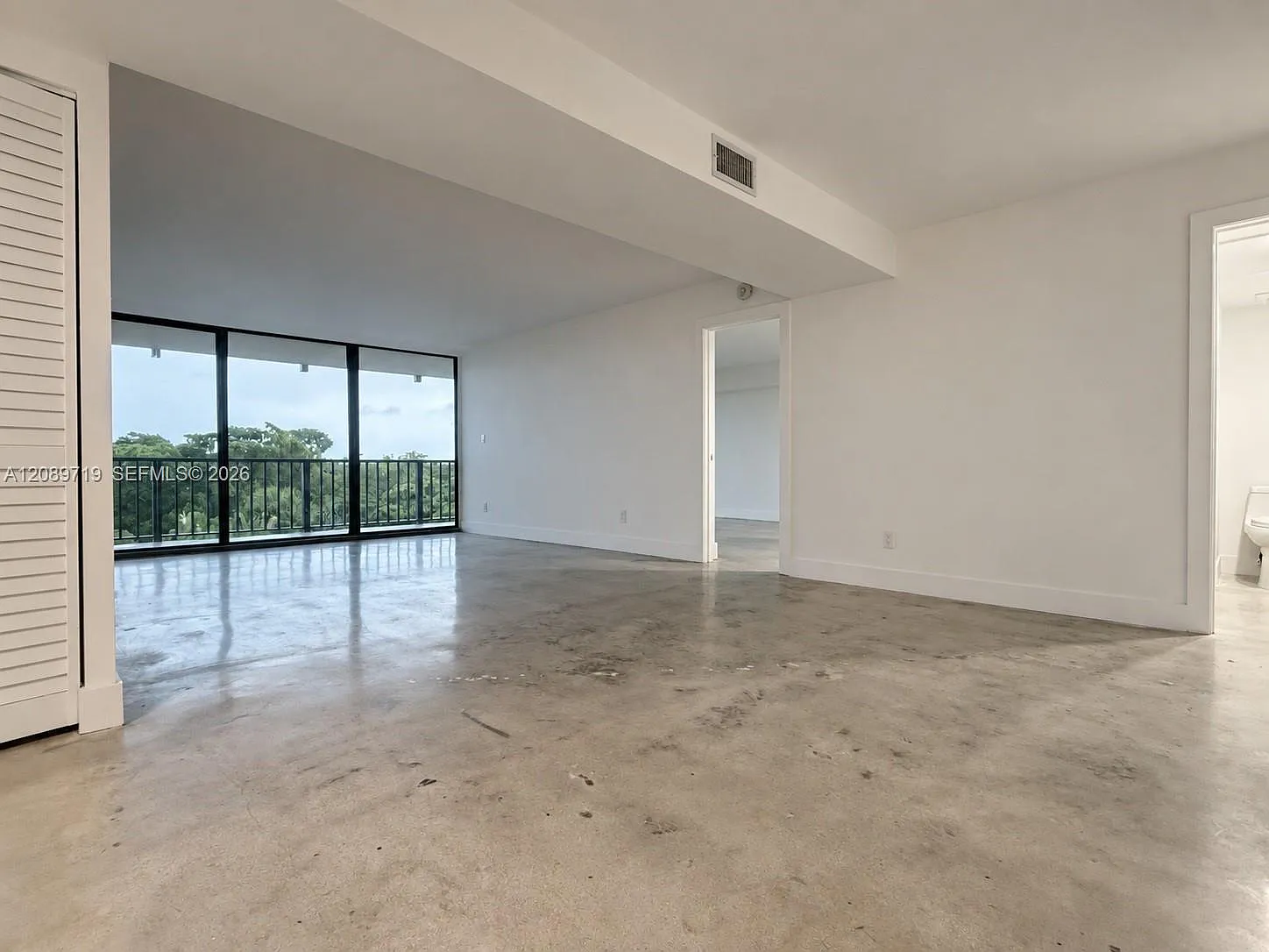 The Flats At Morningside — Photo 2