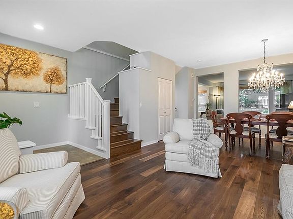 4th image of 37-15288 36th Ave #37
