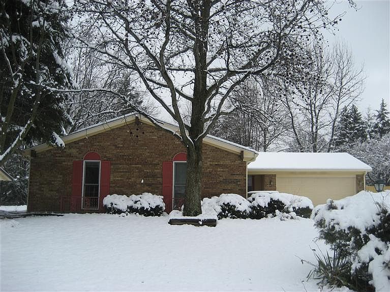 1st image of 915 Kentshire Dr