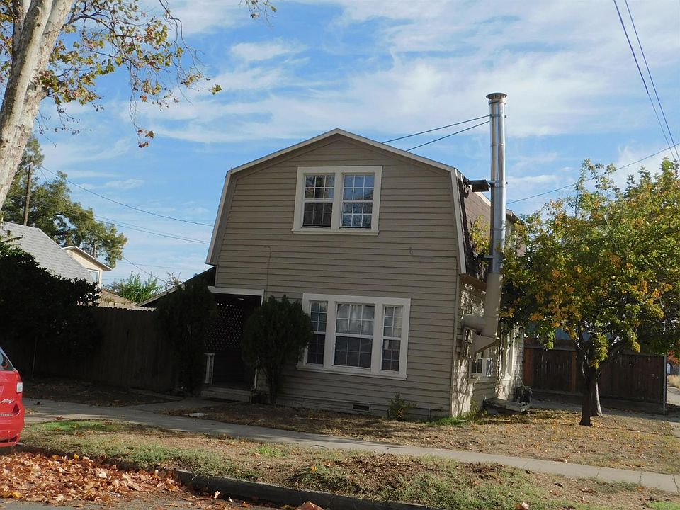 1st image of 600 N School St