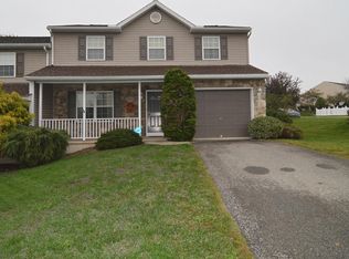 1016 Whitford Dr, Reading, PA