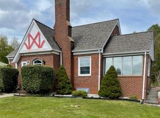 321 Greyson St, Martinsville, VA 24112