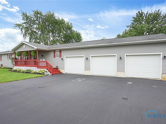 3rd image of 428 Mill St