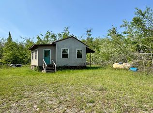 10948 Partridge Ln, Cheboygan, MI 49721