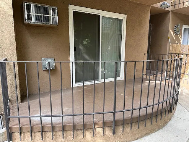 4415 Ventura Canyon Ave #104 — Photo 17