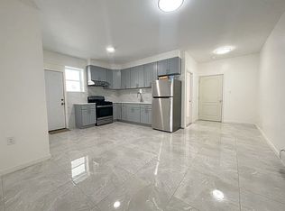 526 84th St #1, Brooklyn, NY 11209