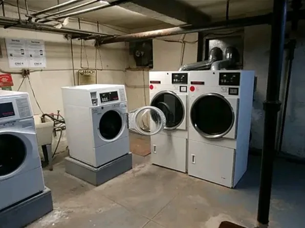 909 East 29th Street image 8 of 8