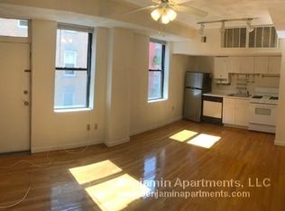 40 Clark St APT 3C, Boston, MA 02109