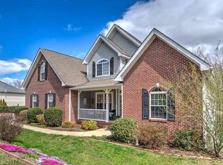 335 Scarlet Tanager Ct, Arden, NC 28704