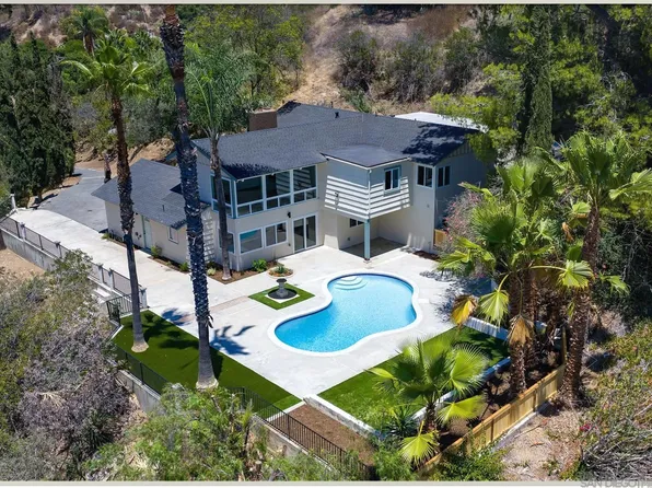 11251 Gem Hill Ln, Lakeside, CA 92040