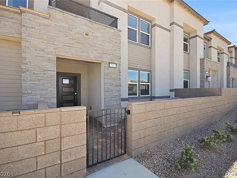 254 Walsh Peak Ave — Photo 34