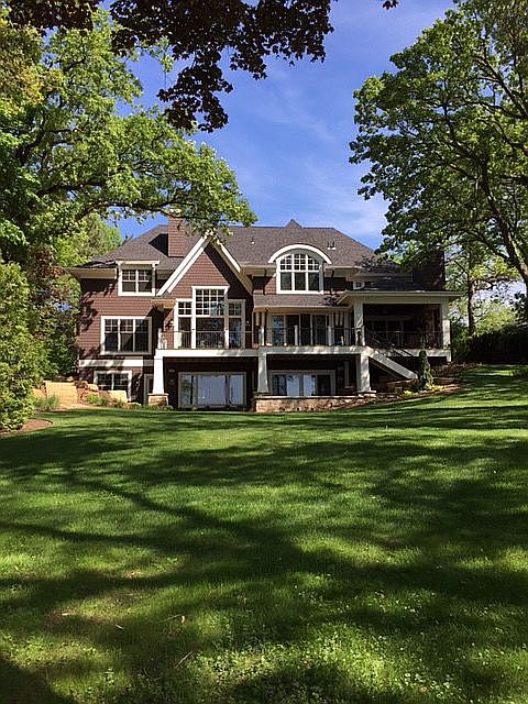 1st image of 16560 Grays Bay Blvd
