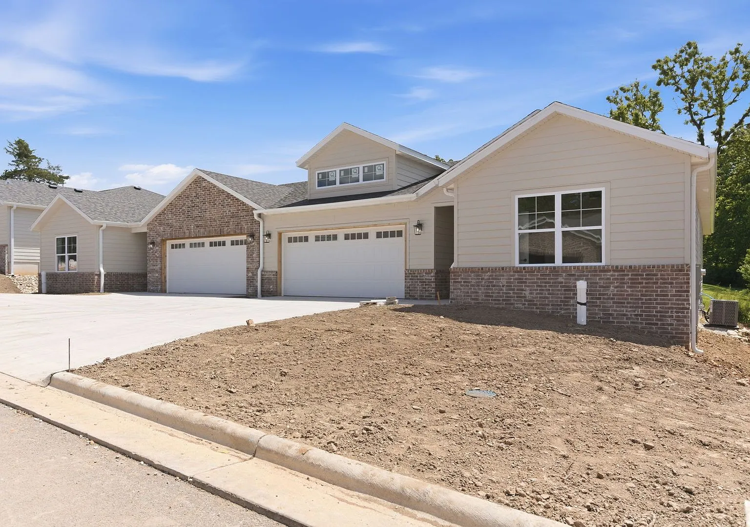 Luxury 55+ Living at The Reserve at Olde Ivy | All-Inclusive Gated Community — Photo 2