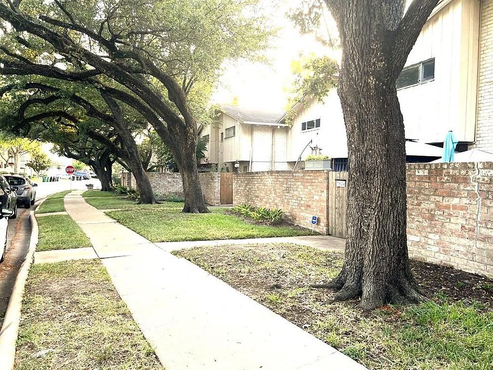 1st image of 7822 Woodway Dr
