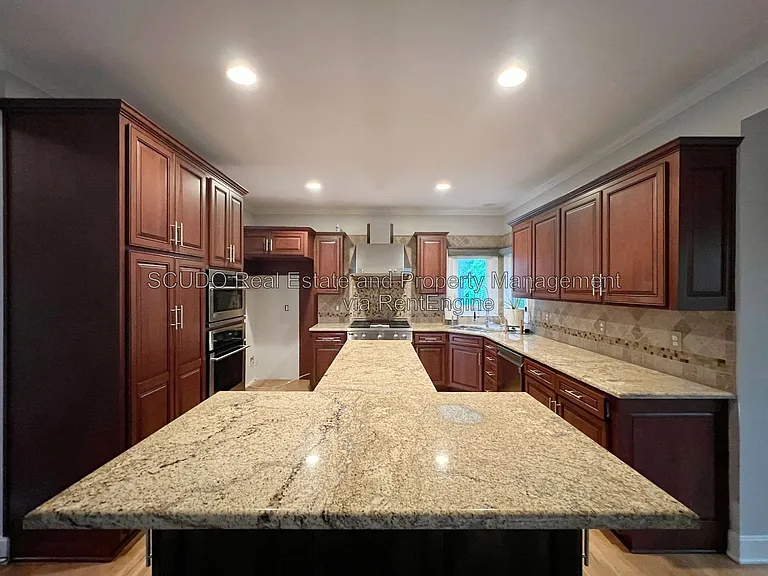 11453 Cody St — Photo 4