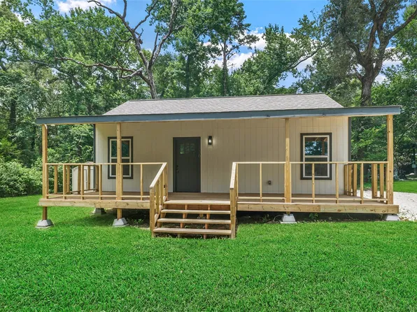 136 Ash St, Trinity, TX 75862