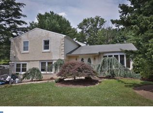 410 Glen Meadow Rd, Richboro, PA 18954