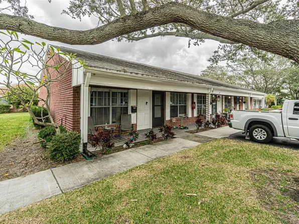 937 83rd Ave N, Saint Petersburg, FL 33702