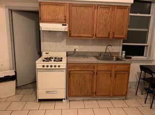 4016 Market St #F, Philadelphia, PA 19104