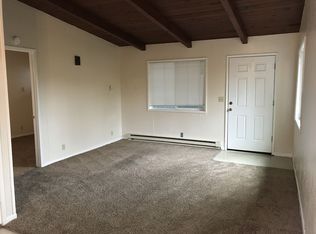 052-Country Squire Apartments, Albany, OR 97321