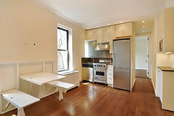 Sold by Corcoran | media 6