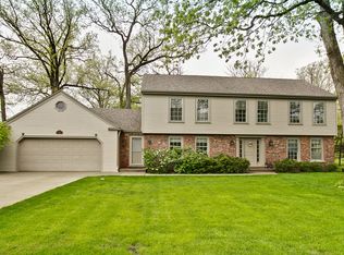 1 Victoria Ln, Lincolnshire, IL 60069