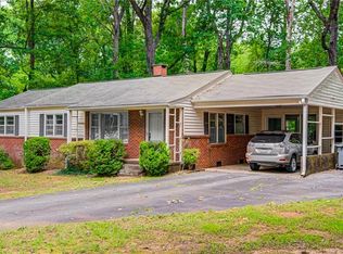 3671 Briarmeade Rd, Greensboro, NC 27405