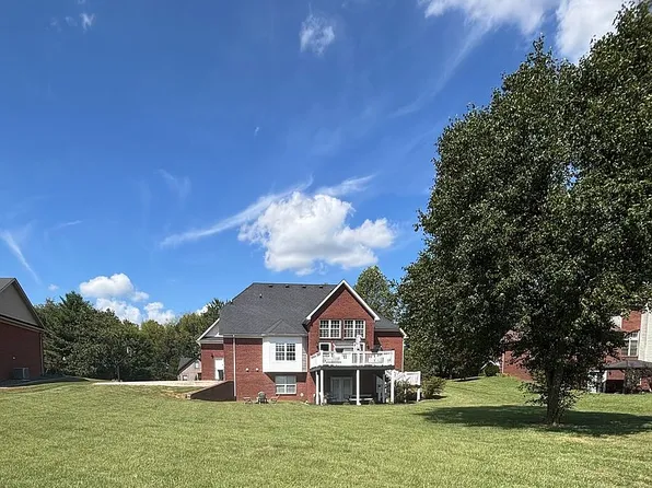131 Woodhill Rd, Bardstown, KY 40004