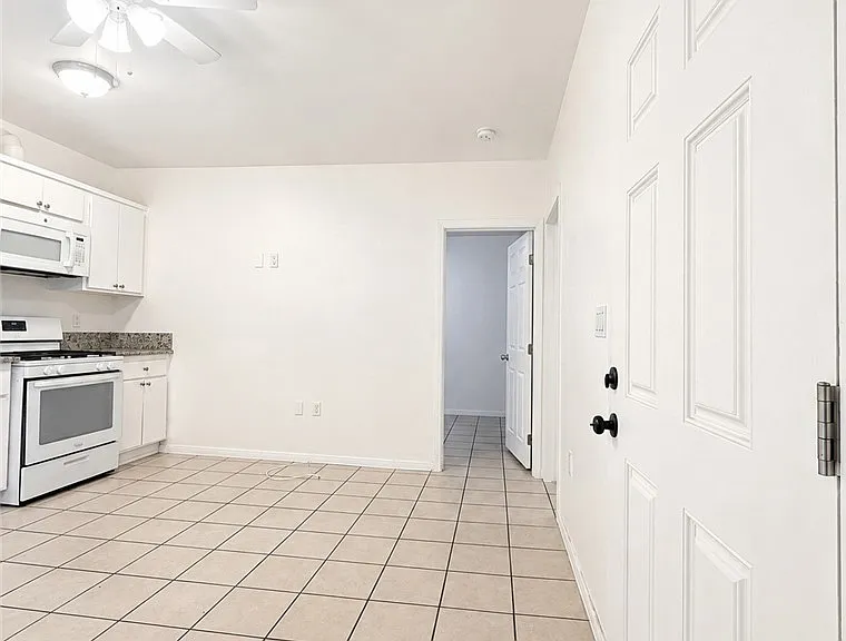 319 Hermosa Ave #2 — Photo 3