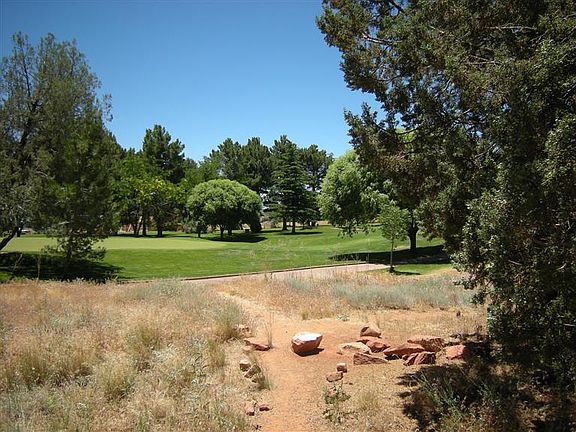 5th image of 15 Chaparral Dr