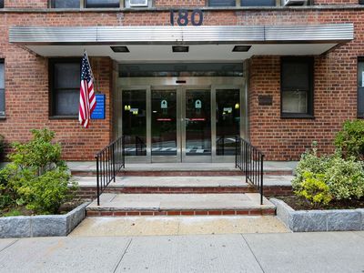 180 E Hartsdale Avenue #2F, Hartsdale, NY, 10530