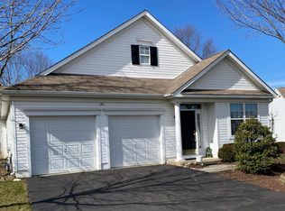 26 Sagebrush Ln, Langhorne, PA 19047