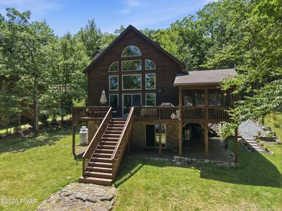 208 Fawn Lake Dr, Hawley, PA, 18428