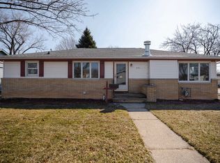 351 S Patrick St, Kimberly, WI 54136