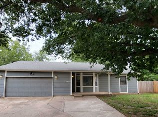 3937 S Eisenhower Ct, Wichita, KS 67215