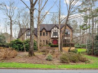 320 Quiet Water Ln, Sandy Springs, GA 30350