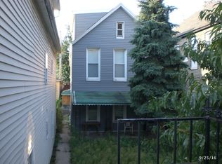 2325 W 19th St, Chicago, IL 60608