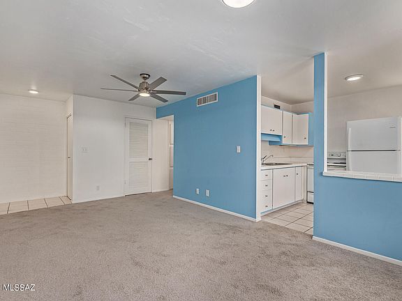 4th image of 8050 E Broadway Blvd #D208