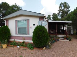 2108 Blue Jay Rd, Overgaard, AZ 85933