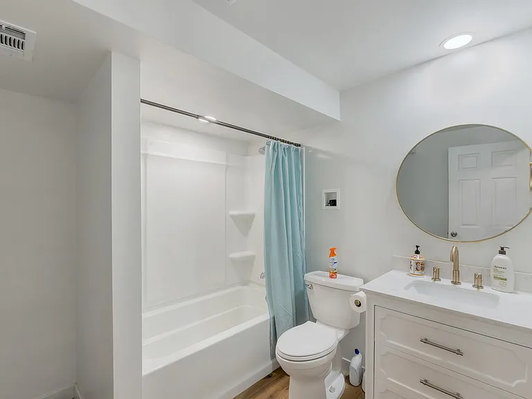 1530 W South Jordan Pkwy — Photo 35