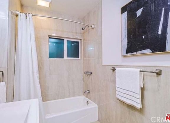 2nd image of 641 W Colden Ave #2