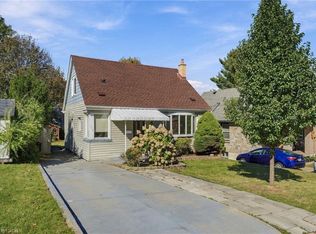 248 Glenholme Ave, Hamilton, ON L8K 3L8
