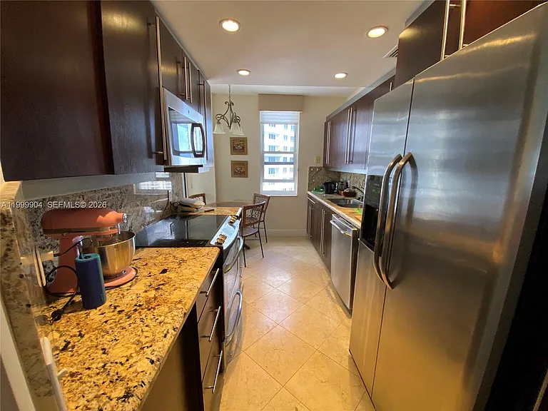701 Brickell Key Blvd #2104 — Photo 5