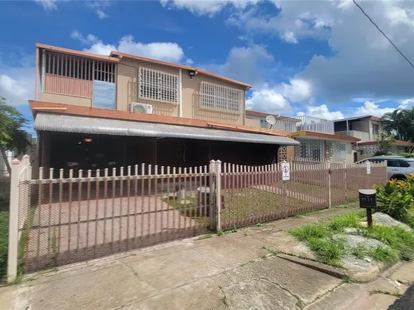 Calle Luis Cordova Urb Country Clb #1031, San Juan, PR 00924