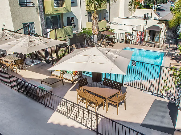 Swimming Pool, Lounge and Grilling Space