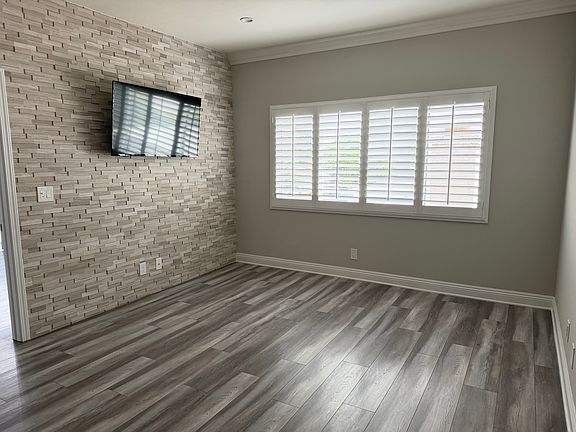 2nd image of 5543 Case Ave APT 103