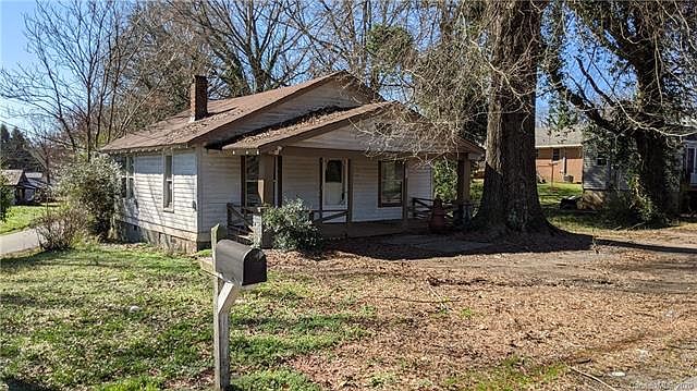 1st image of 321 Winston Ave