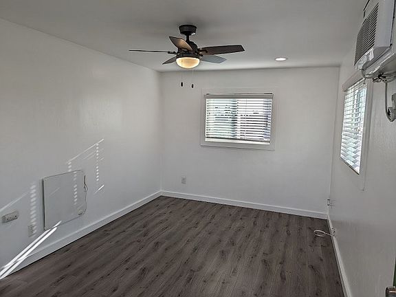 5th image of 4578 32nd St APT C
