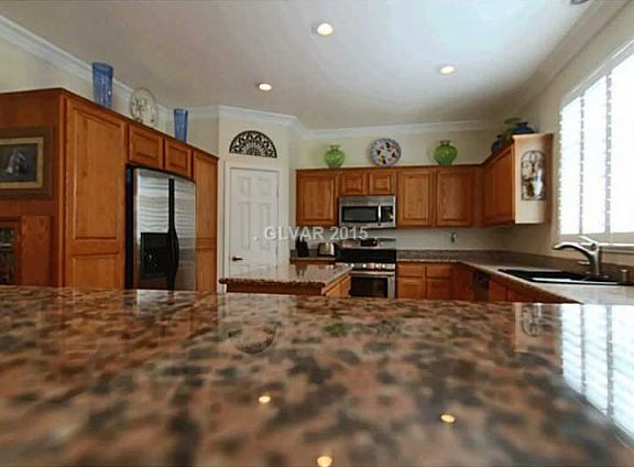 3rd image of 9505 Mulroona Ct