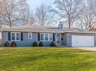 9407 Gillette St, Lenexa, KS 66215